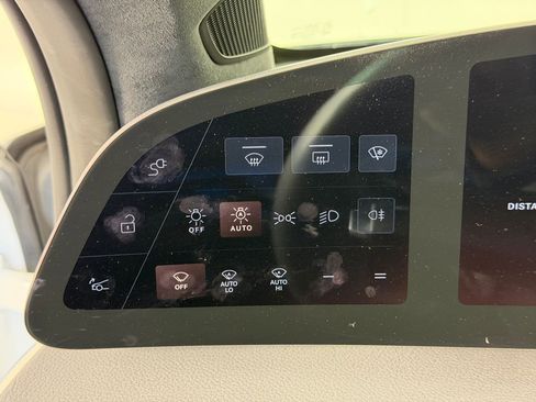 Used 2023 Lucid Air Touring image 18