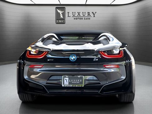 Used 2019 BMW i8 Roadster AWD/4WD image 8