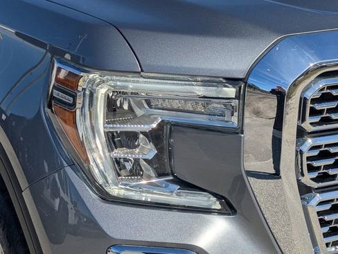 Used 2021 GMC Sierra 1500 Denali image 9