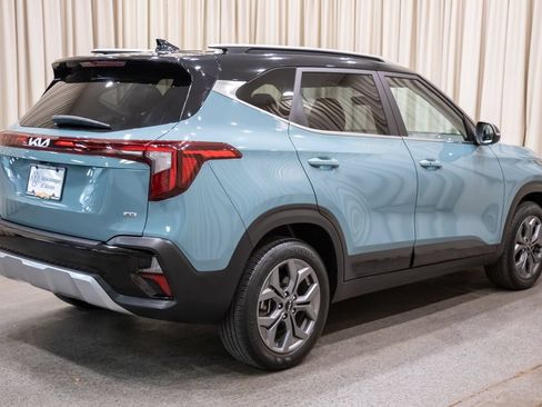 Used 2024 Kia Seltos S AWD/4WD image 6