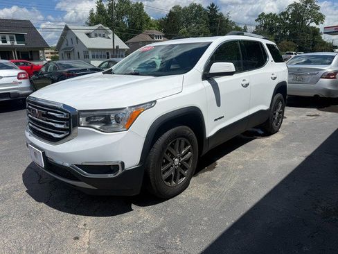 Used 2018 GMC Acadia SLT AWD/4WD image 4