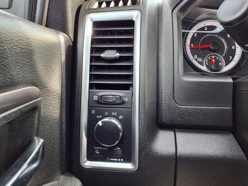 Used 2024 RAM 1500 Classic Warlock AWD/4WD image 17