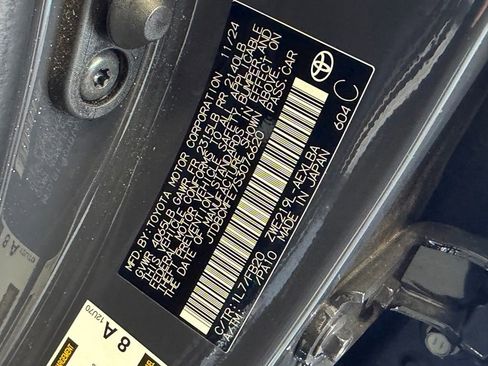 Certified 2025 Toyota Corolla LE FWD image 35