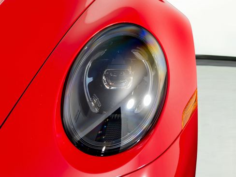 Used 2026 Porsche 911 Targa 4 GTS w/ Premium Package image 24