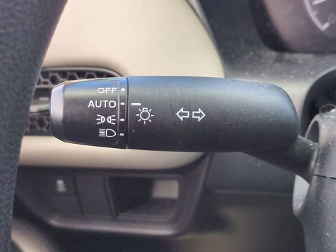 Used 2024 Honda HR-V LX image 26