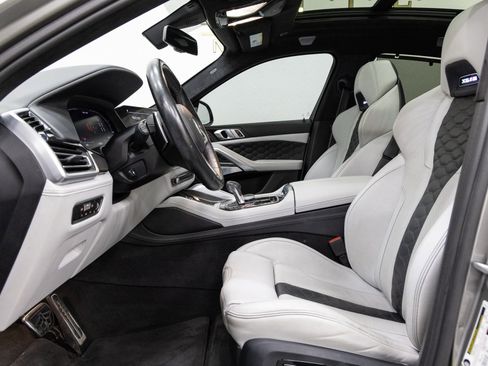 Used 2021 BMW X6 M w/ Competition Package image 7