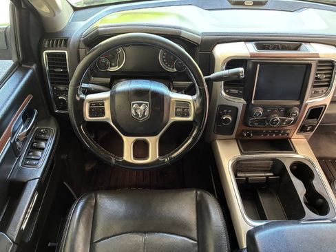 Used 2018 RAM 3500 Laramie AWD/4WD image 18