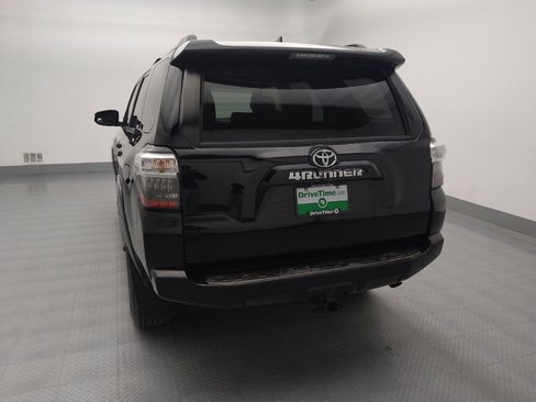 Used 2019 Toyota 4Runner SR5 image 6