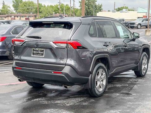 Used 2023 Toyota RAV4 XLE image 4