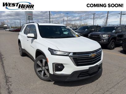 Used 2023 Chevrolet Traverse LT w/ LT Premium Package