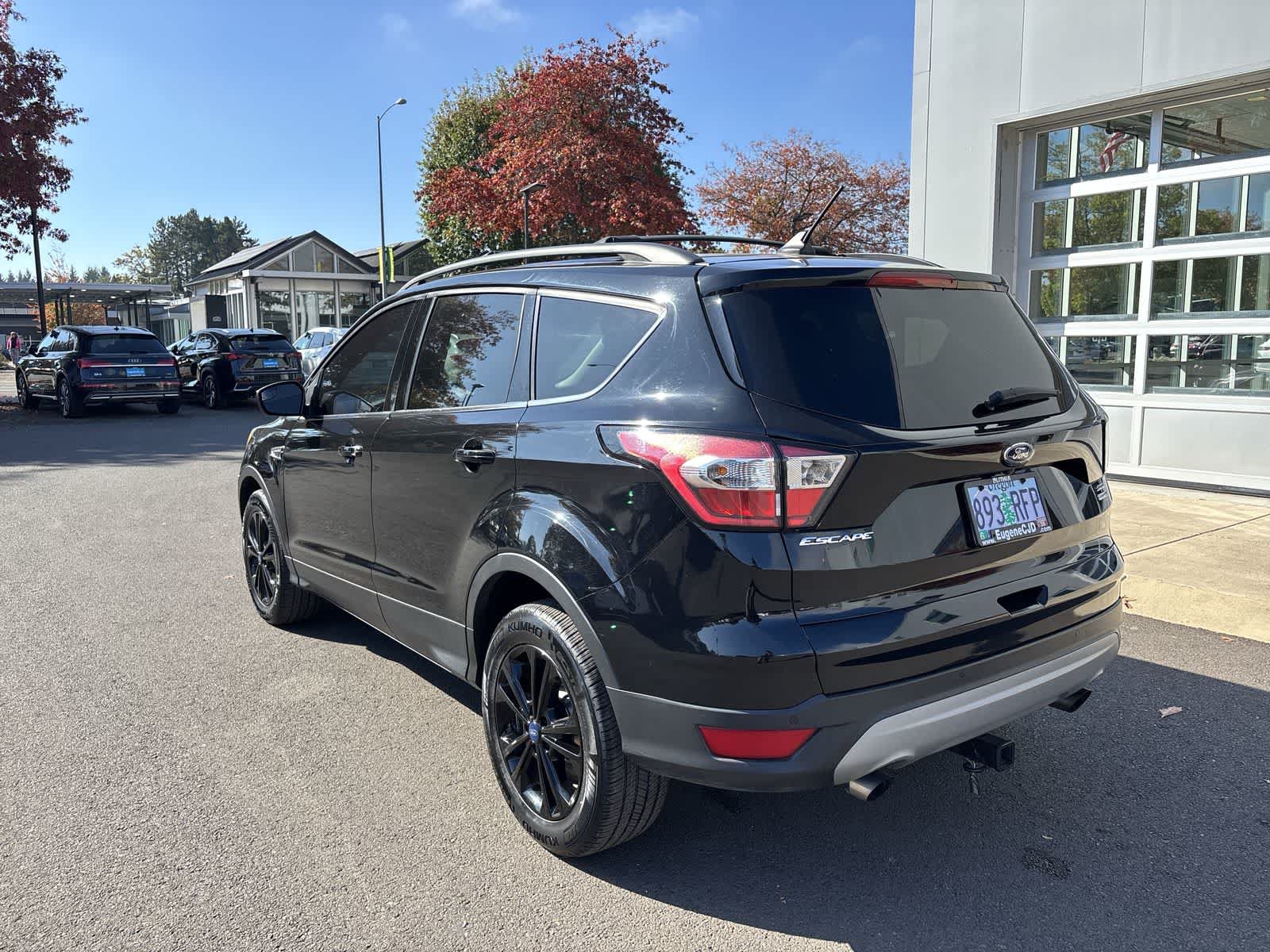 Used 2018 Ford Escape SEL AWD/4WD image 3