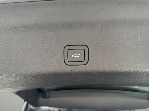 New 2026 Chevrolet Tahoe Premier RWD image 11