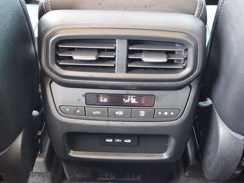 Used 2025 Honda Pilot EX-L image 29