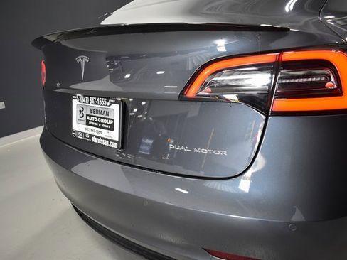 Used 2019 Tesla Model 3 Long Range image 12