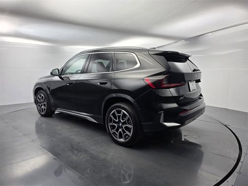 Used 2026 BMW X1 xDrive28i image 6