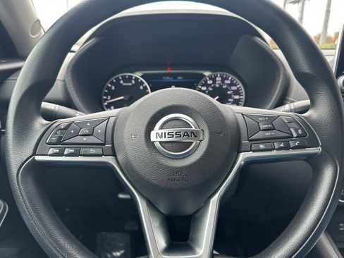 Certified 2023 Nissan Sentra SV image 22