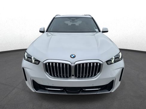 Used 2025 BMW X5 xDrive40i image 8