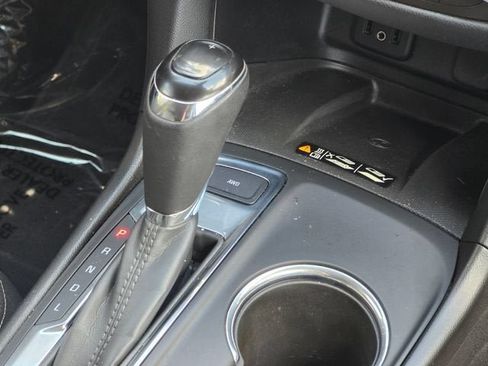 Used 2018 Chevrolet Equinox Premier AWD/4WD image 26