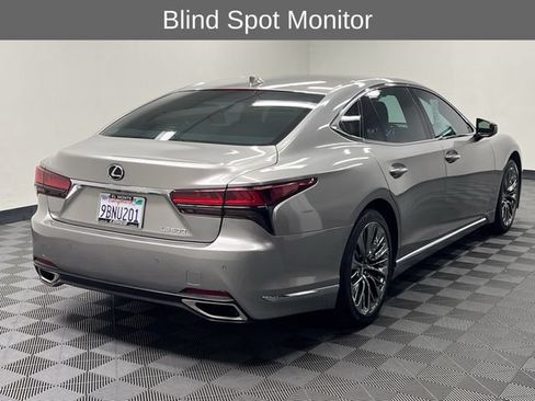 Certified 2022 Lexus LS 500 w/ Accessory Package (Z2) RWD image 5