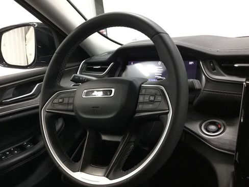 Used 2023 Jeep Grand Cherokee L Limited w/ Trailer Tow Group (B) image 42