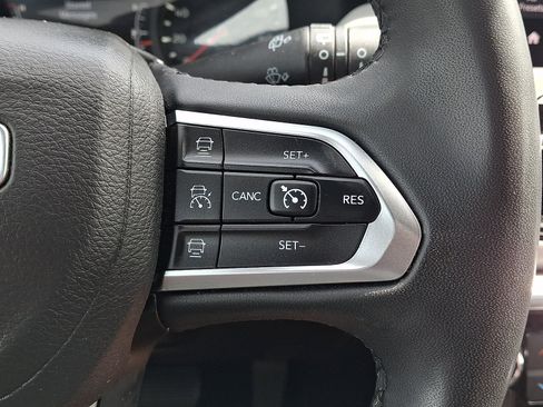 Used 2024 Jeep Compass Limited AWD/4WD image 20