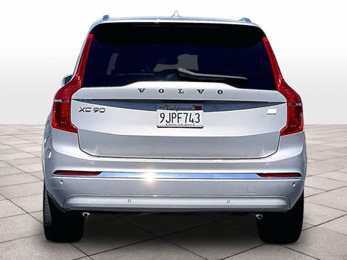 Used 2024 Volvo XC90 T8 Plus AWD/4WD image 7
