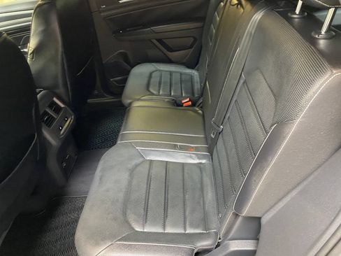 Used 2020 Volkswagen Atlas Cross Sport SEL Premium AWD/4WD image 25