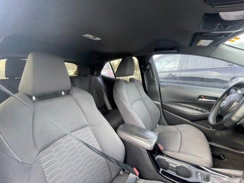 Used 2020 Toyota Corolla SE image 4