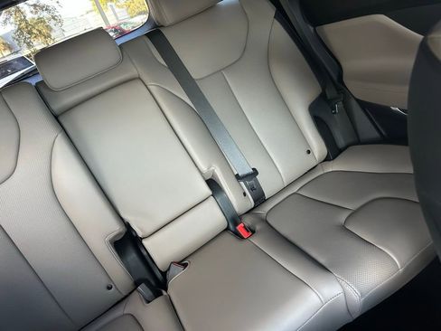 Used 2023 Hyundai Santa Fe SEL Premium image 14