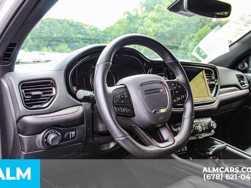 Used 2025 Dodge Durango GT AWD/4WD image 32