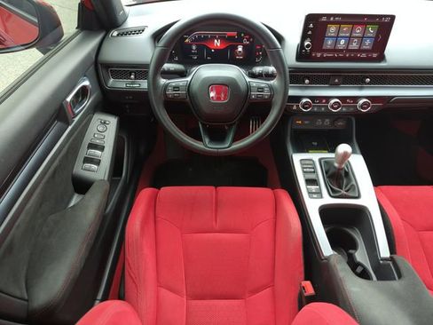 Used 2025 Honda Civic Type R image 13