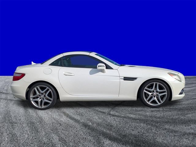 Used 2014 Mercedes-Benz SLK 250 image 3