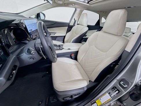 Used 2025 Lexus NX 450h+ AWD w/ Luxury Package image 21