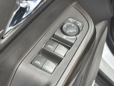 Used 2019 GMC Acadia SLT FWD image 22
