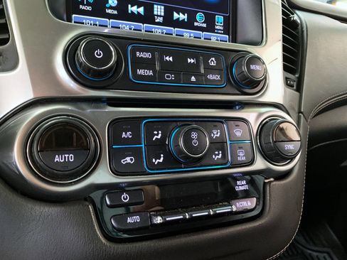 Used 2020 Chevrolet Tahoe 4WD image 19