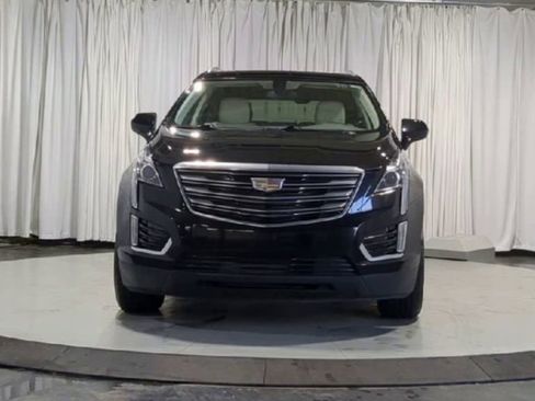 Used 2018 Cadillac XT5 Luxury w/ LPO, Wheel Lock Package image 3