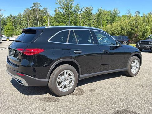 Used 2025 Mercedes-Benz GLC 300 image 28