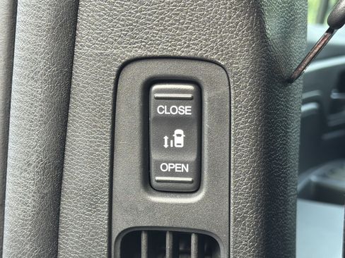 Certified 2025 Honda Odyssey Sport-L image 22