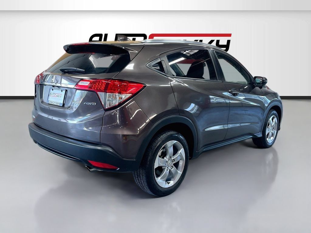 Used 2022 Honda HR-V EX image 7
