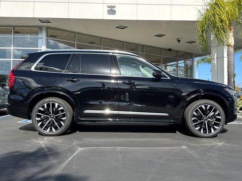 New 2026 Volvo XC90 T8 Ultra w/ Protection Package Premier image 6
