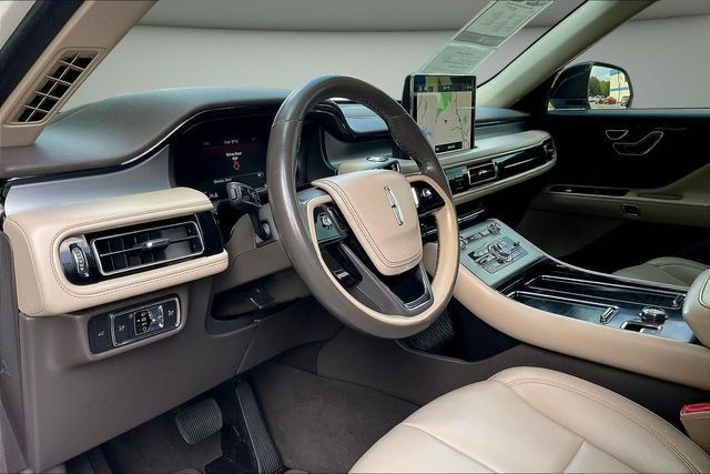 Used 2021 Lincoln Aviator 2WD image 19
