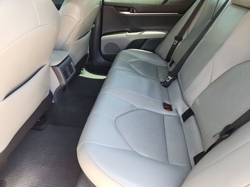 Certified 2022 Toyota Camry XLE w/ Cold Weather Package FWD image 30