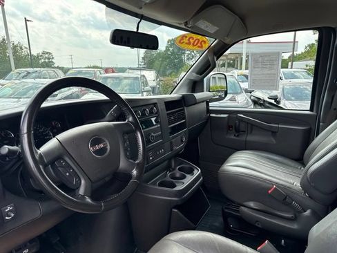 Used 2023 GMC Savana 2500 Extended w/ Driver Convenience Package RWD image 10