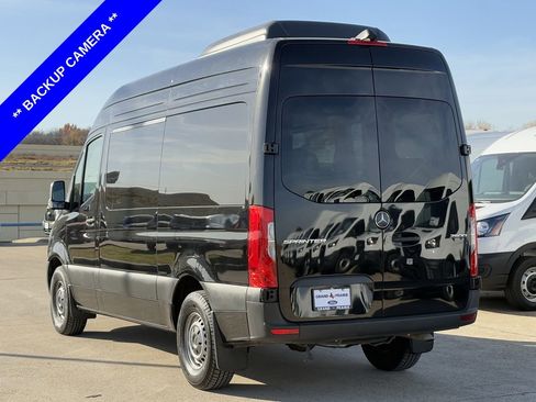 Used 2024 Mercedes-Benz Sprinter 2500 image 6