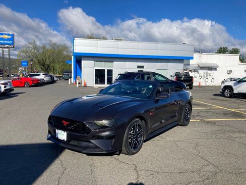 Used 2022 Ford Mustang GT Premium w/ Equipment Group 401A RWD image 22