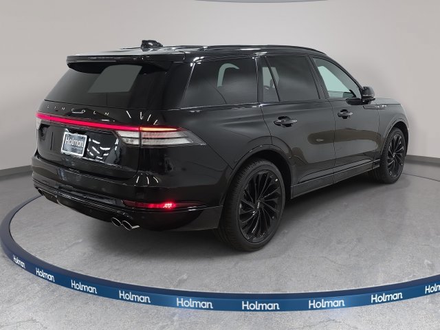 New 2027 Lincoln Aviator Reserve w/ Jet Appearance Package AWD/4WD image 5