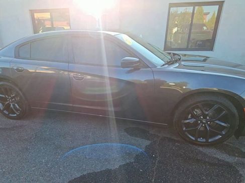 Used 2023 Dodge Charger SXT w/ Blacktop Package image 9