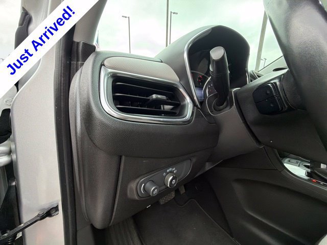 Used 2022 Chevrolet Equinox LT FWD image 39