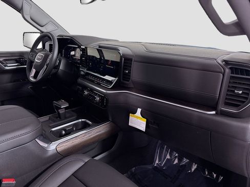 New 2026 GMC Sierra 1500 SLT w/ SLT Premium Plus Package image 30