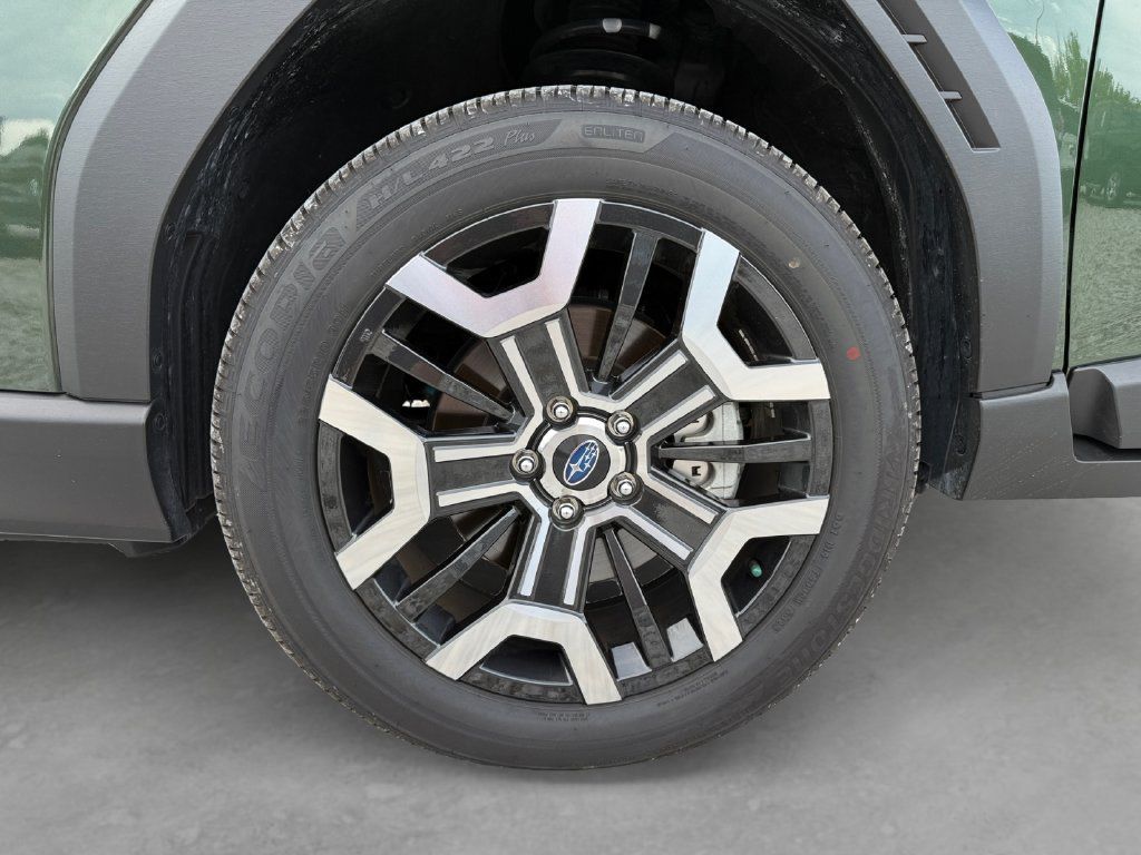 Used 2026 Subaru Outback Touring XT AWD/4WD image 9